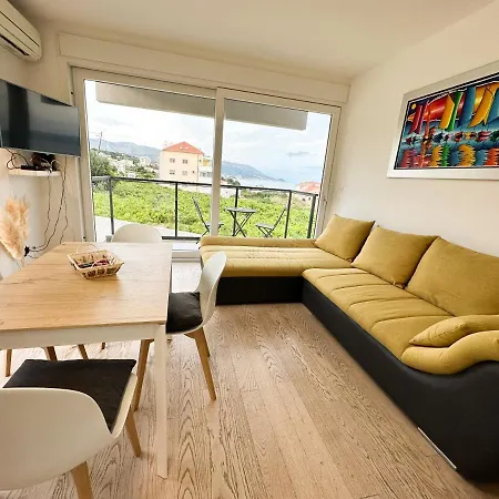 Appartement Nika *